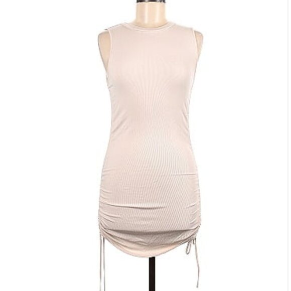 BB Dakota Steve Madden side tie fitted dress in cream NWT size M - Picture 1 of 2